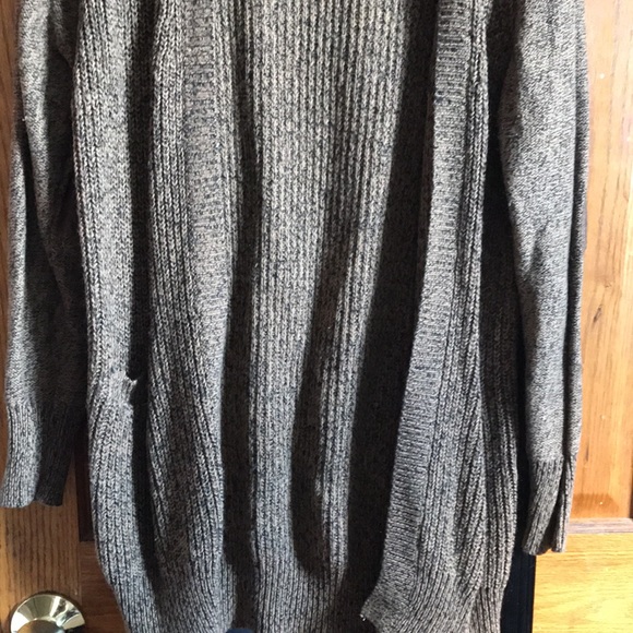 Cardigan - Picture 2 of 3